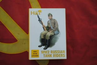 HäT.8263 WW2 RUSSIAN TANK RIDERS